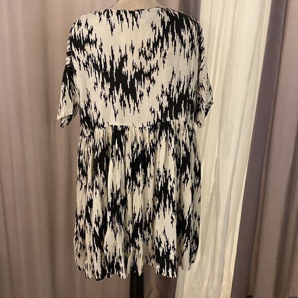 Ganni Monochrome Abstract Print viscose Dress, S - Picture 7 of 10